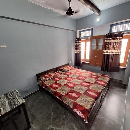 Vishnu Rest House فاراناسي المظهر الخارجي الصورة