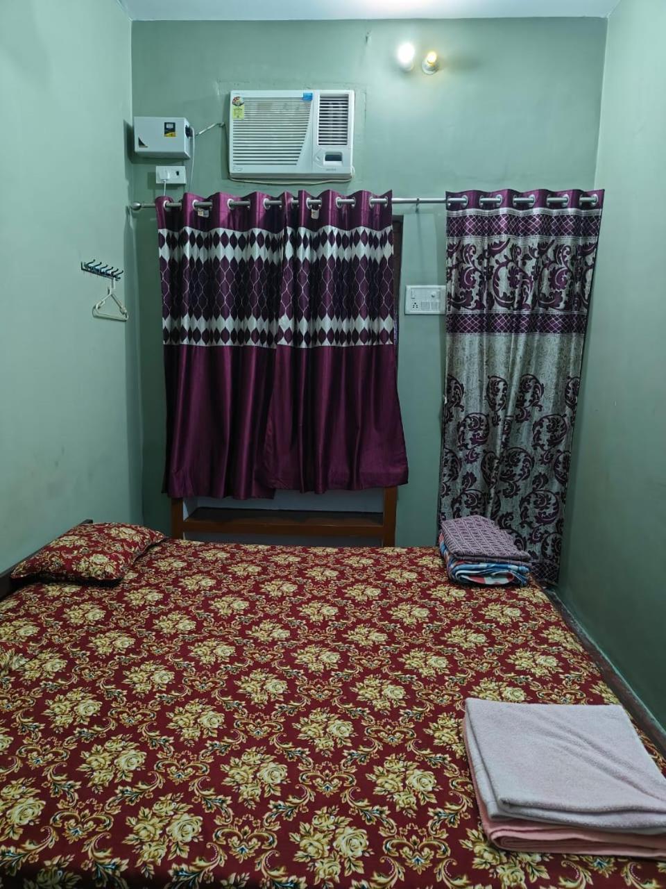 Vishnu Rest House فاراناسي المظهر الخارجي الصورة