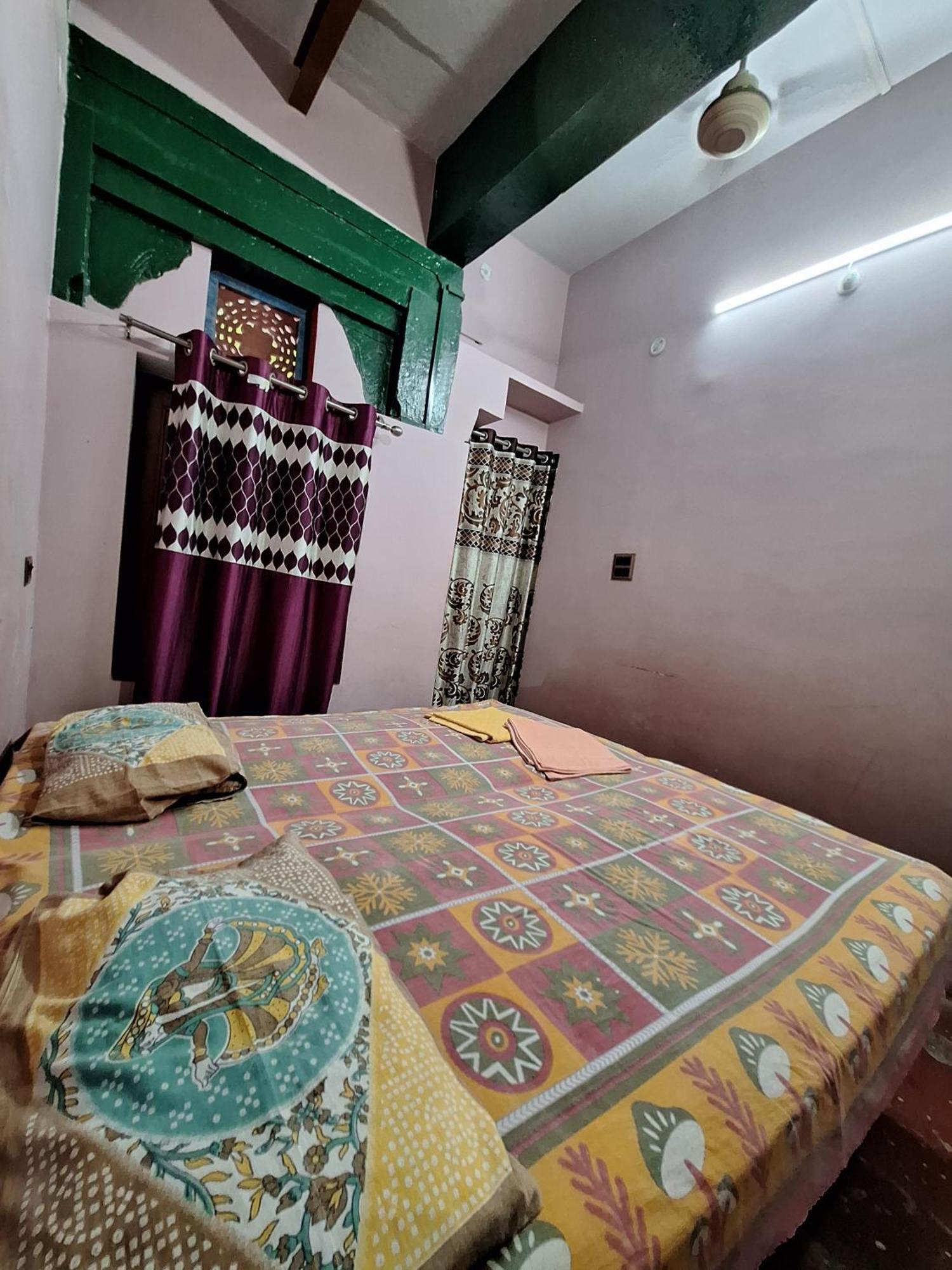 Vishnu Rest House فاراناسي المظهر الخارجي الصورة