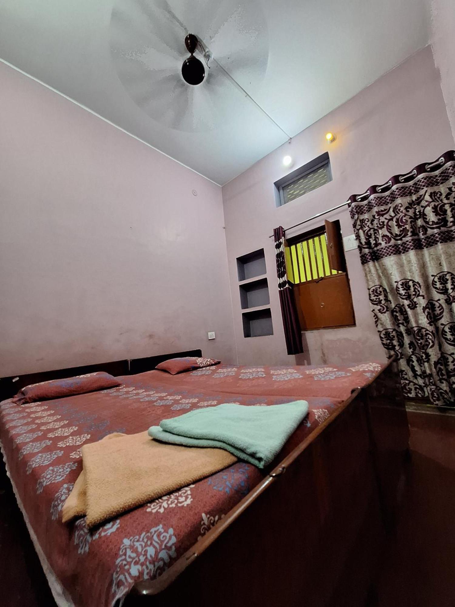 Vishnu Rest House فاراناسي المظهر الخارجي الصورة